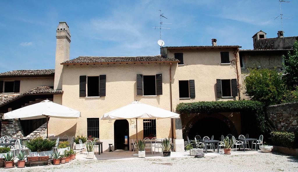 مبيت وإفطار Castellaro  Antico Borgo المظهر الخارجي الصورة